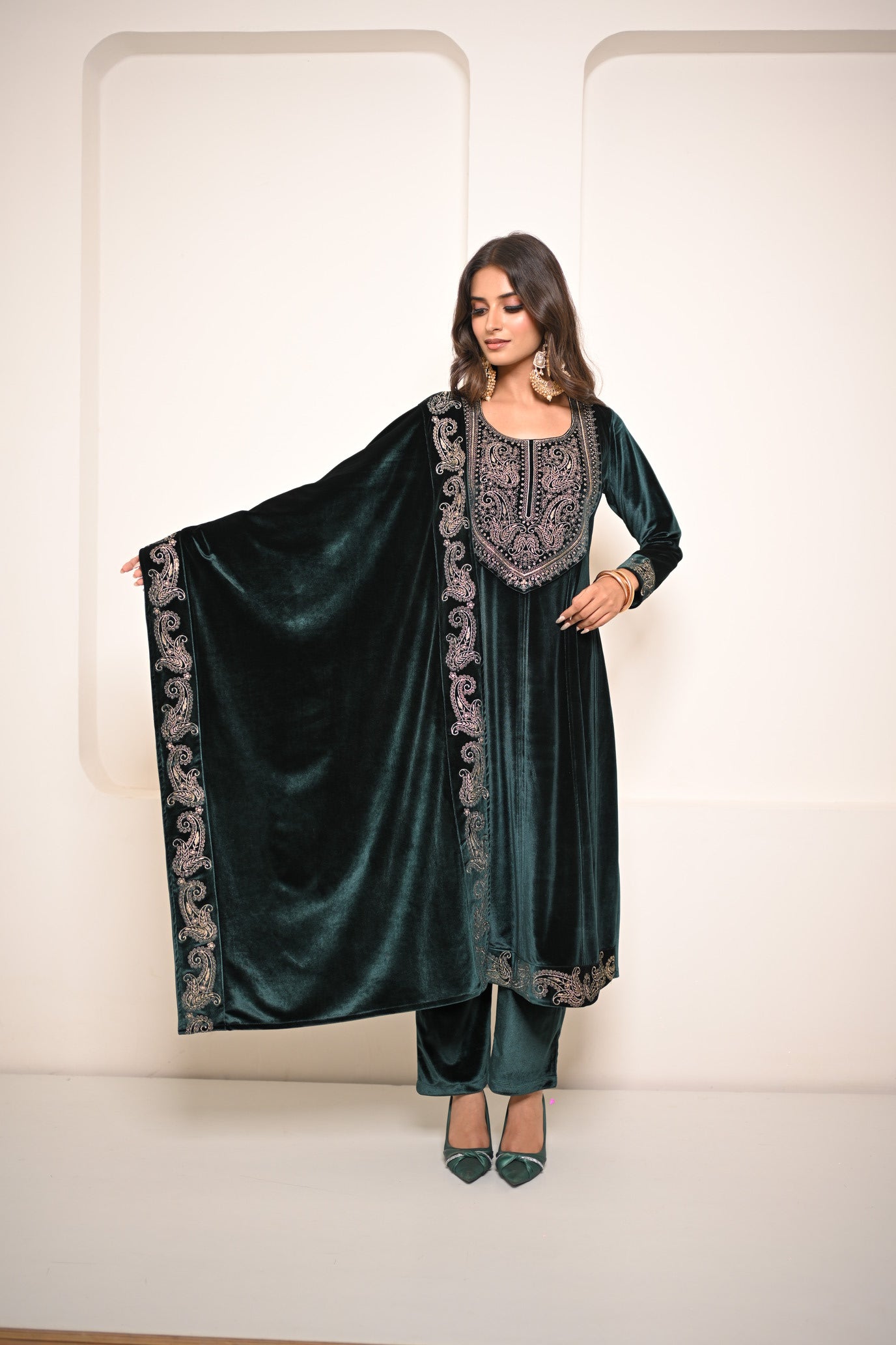 Sham-e-Zevar